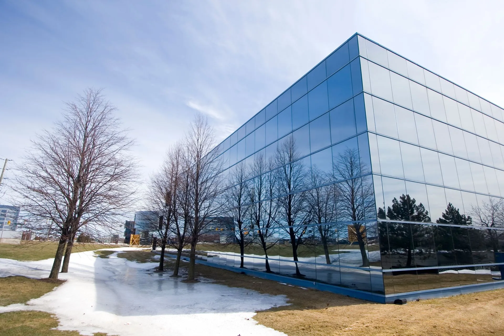 How to Prep Your Commercial Building for Fall and Winter: Essential HVAC and Maintenance Tips